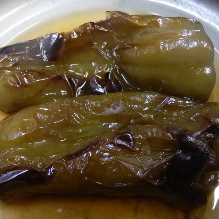 まるごと焼きピーマンの和風煮物 レシピ 作り方 By 夏はぜ 楽天レシピ